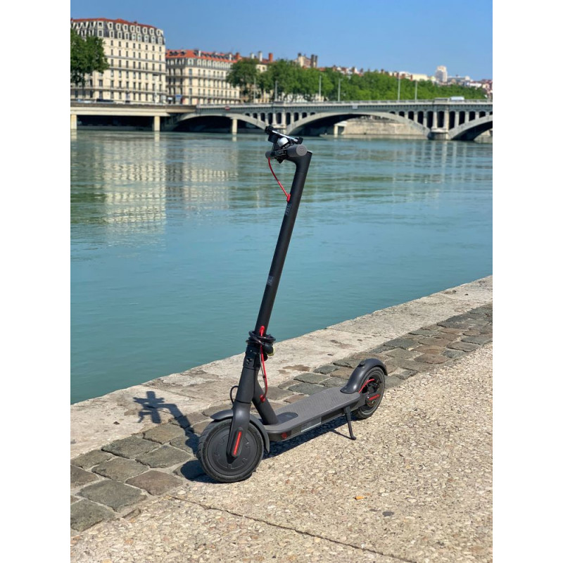 TROTTINETTE ÉLECTRIQUE XIAOMI MI ELECTRIC SCOOTER PRO 2